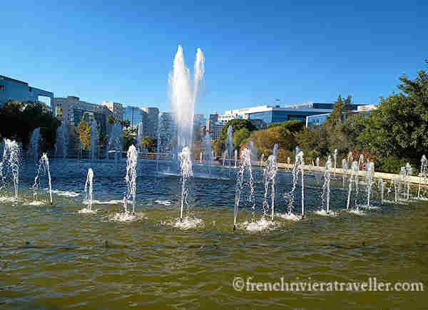 Fountains in Parc Phoenix