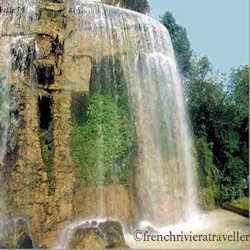 Cascade, Castle Hill